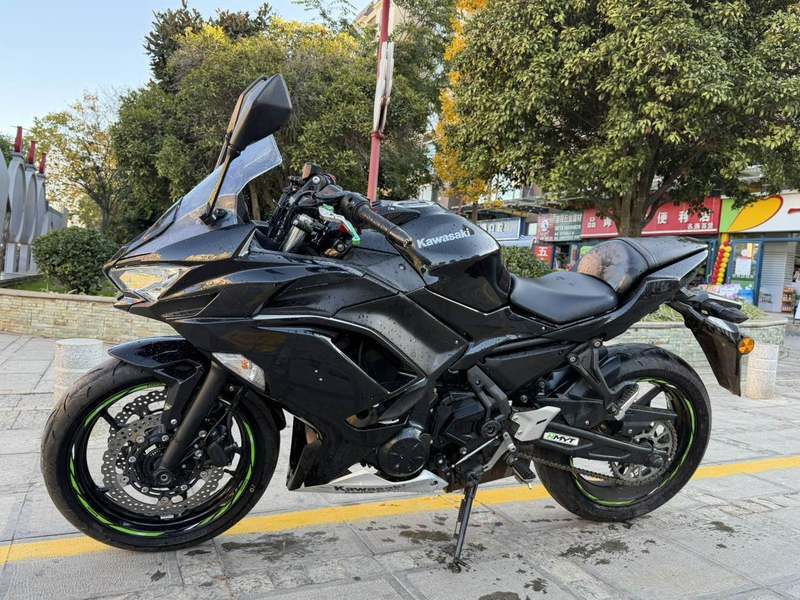 二手川崎Ninja 650 