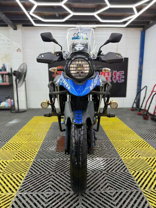 二手豪爵铃木DL250