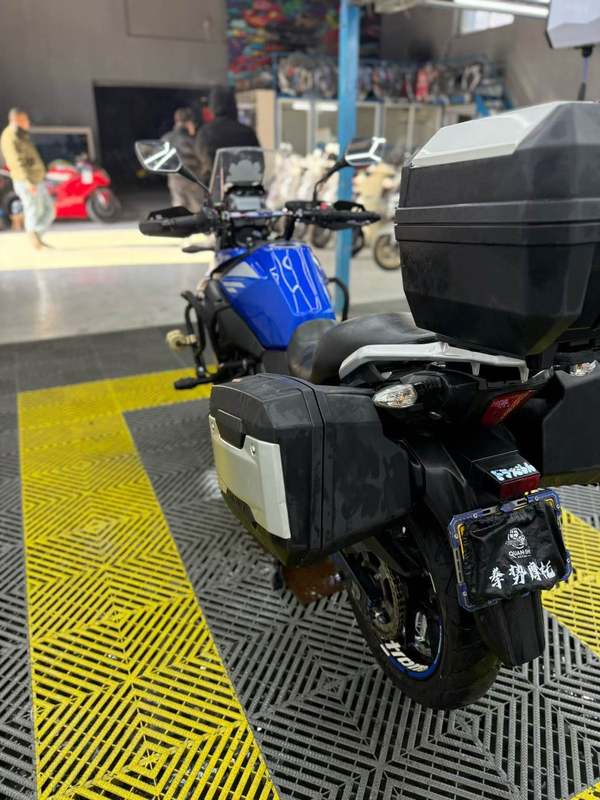 二手豪爵铃木DL250