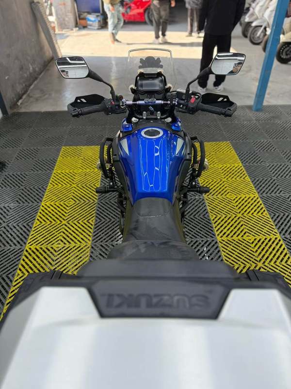 二手豪爵铃木DL250