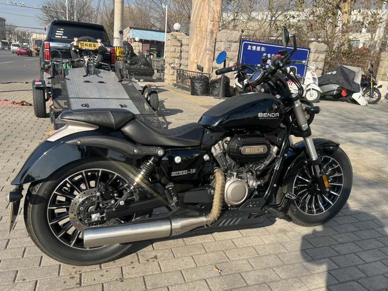 二手奔达Rock300 灰石