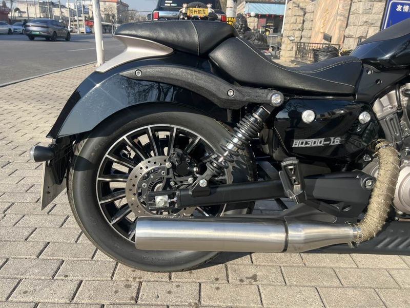 二手奔达Rock300 灰石