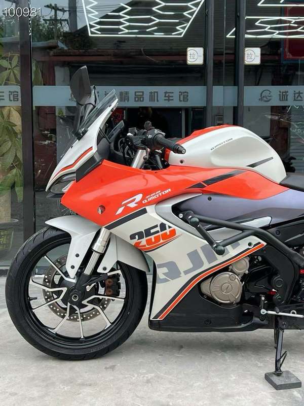 二手QJMOTOR赛250