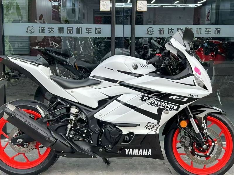 二手雅马哈YZF-R3