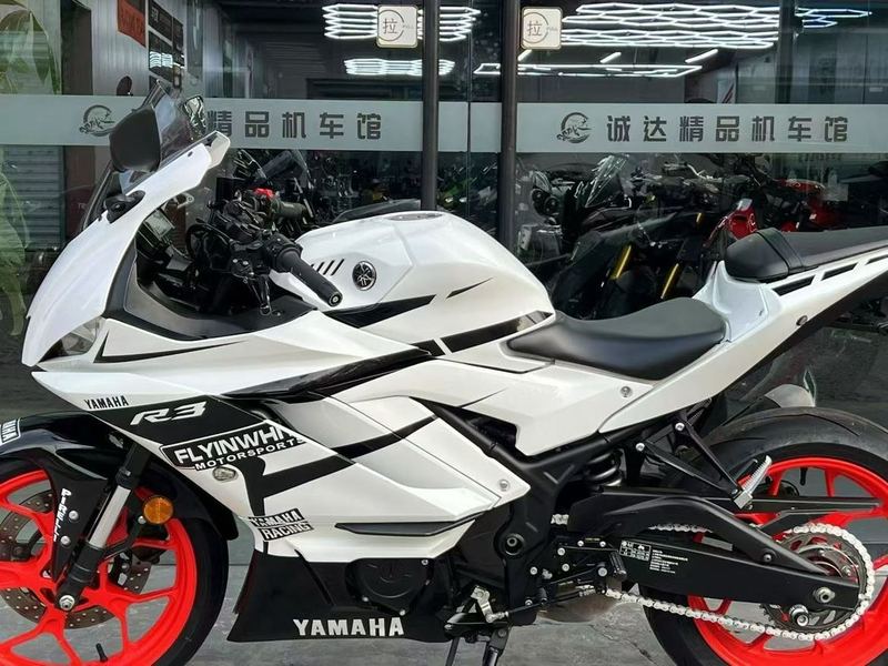 二手雅马哈YZF-R3