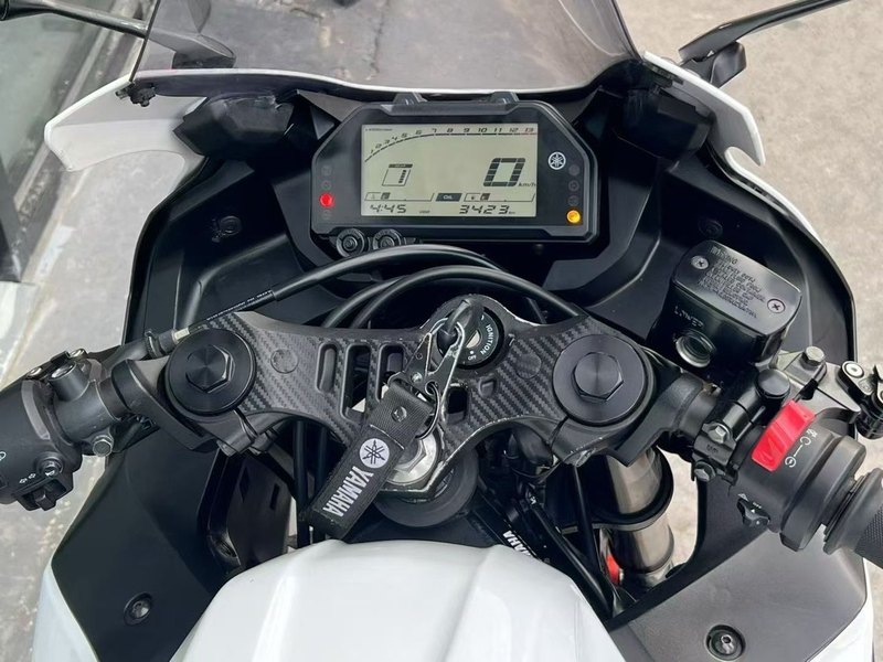 二手雅马哈YZF-R3