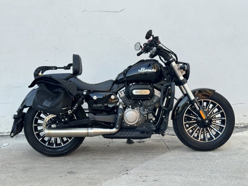 二手奔达Rock300 灰石