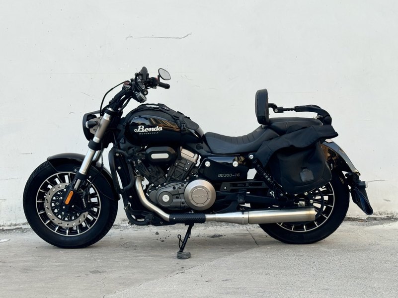 二手奔达Rock300 灰石