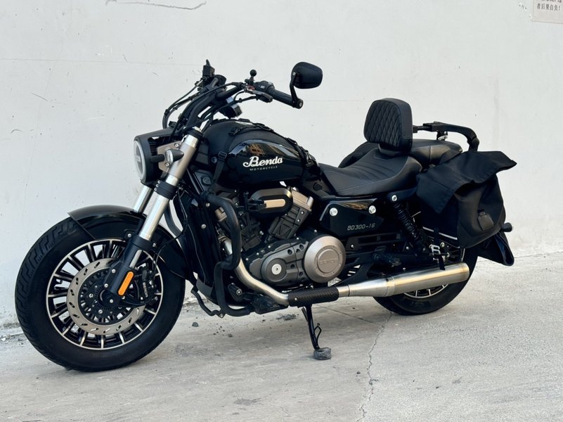 二手奔达Rock300 灰石