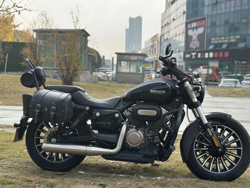 二手奔达Rock300 灰石