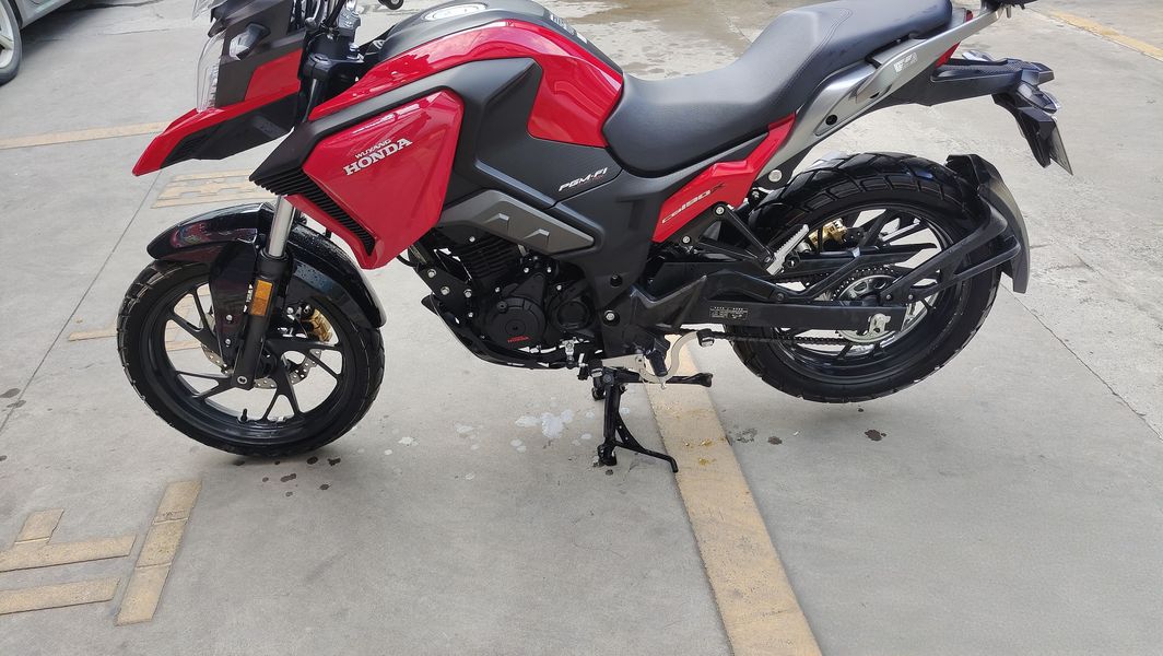 二手五羊本田猛鸷 CB190X