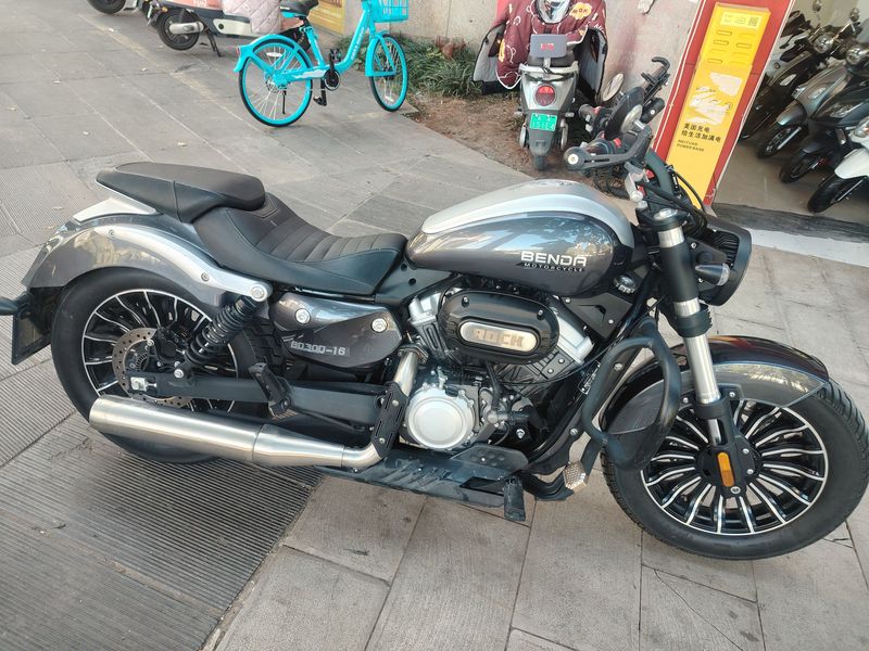 二手奔达Rock300 灰石