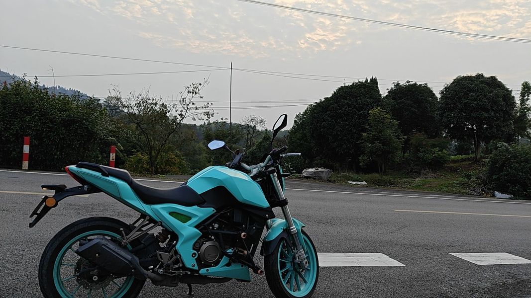 二手贝纳利小黄龙 TNT25