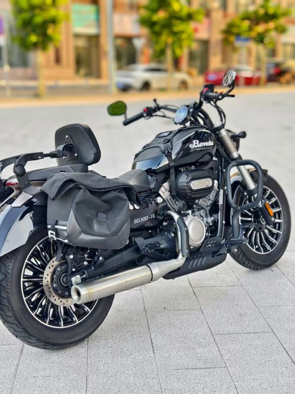 二手奔达Rock300 灰石