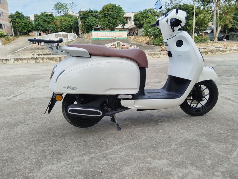 二手五羊本田NWF125