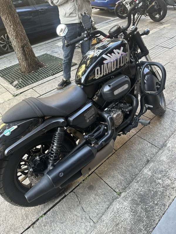 二手QJMOTOR闪300