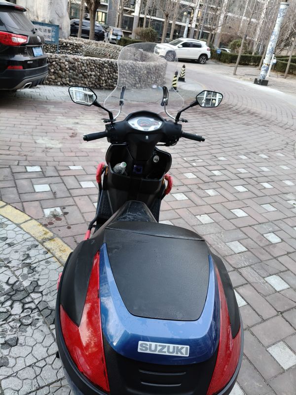 二手济南铃木优驿 UE125T