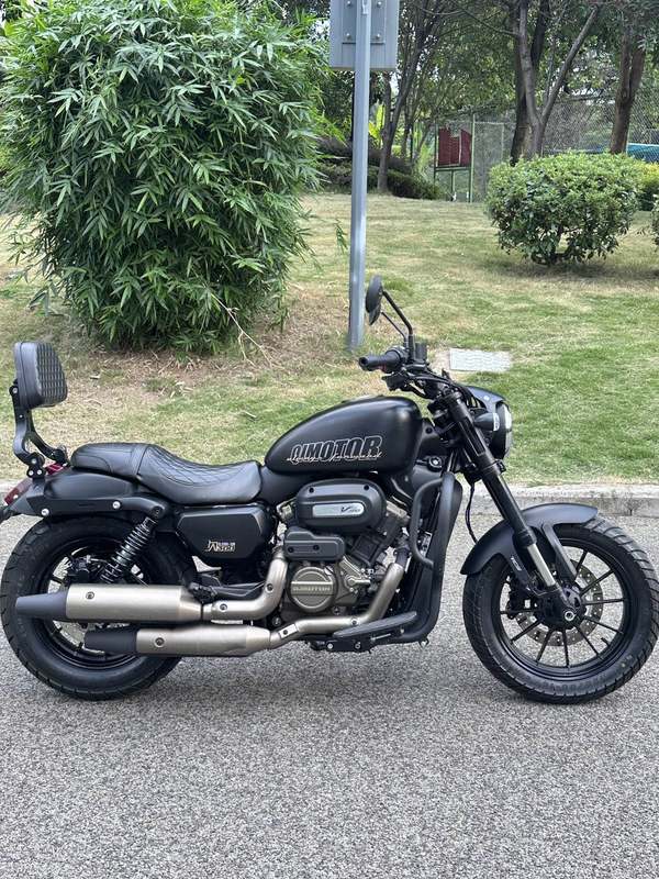 二手QJMOTOR闪300