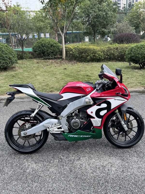 二手宗申阿普利亚GPR250R