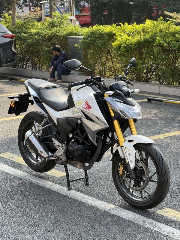 二手新大洲本田CBF190R