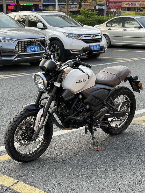 二手五羊本田鸷道 CB190SS