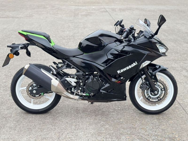 二手川崎Ninja 400