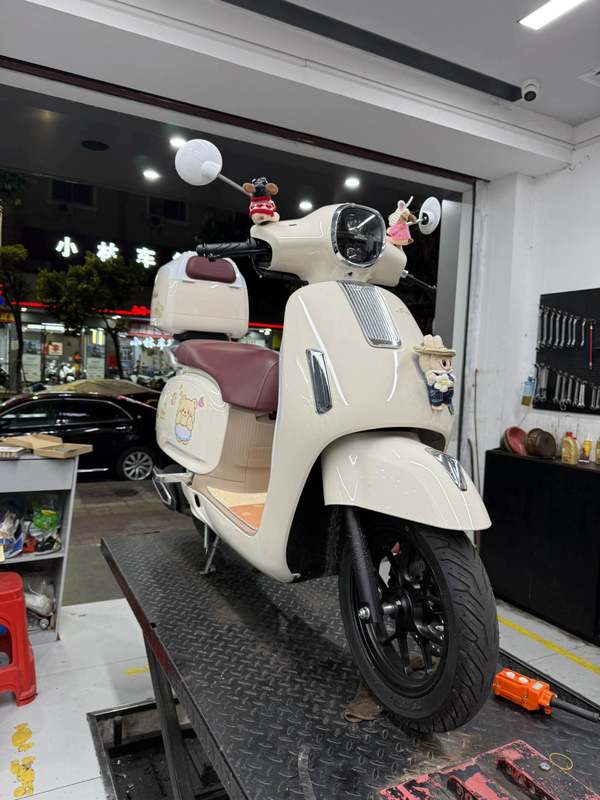 二手五羊本田NWF125