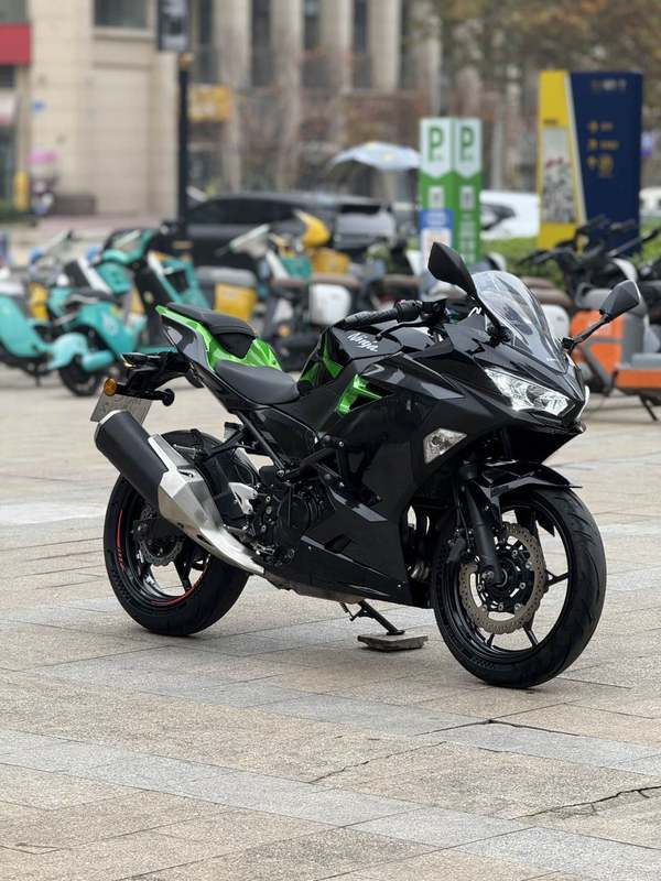 二手川崎Ninja 400