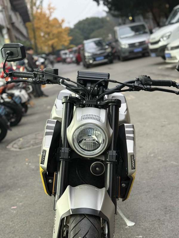 二手奔达LFS700 唐刀