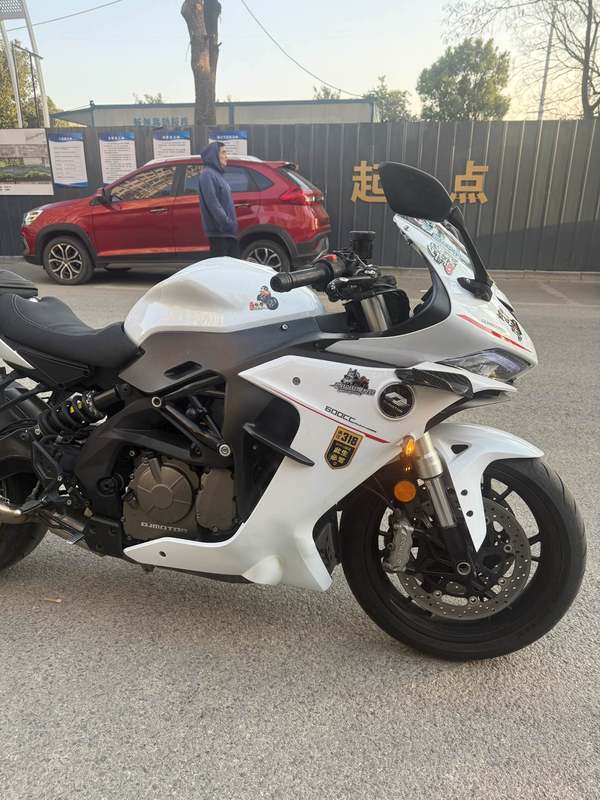 二手QJMOTOR赛600