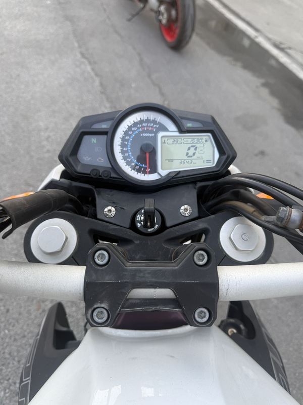 二手贝纳利蓝宝龙 BN302S