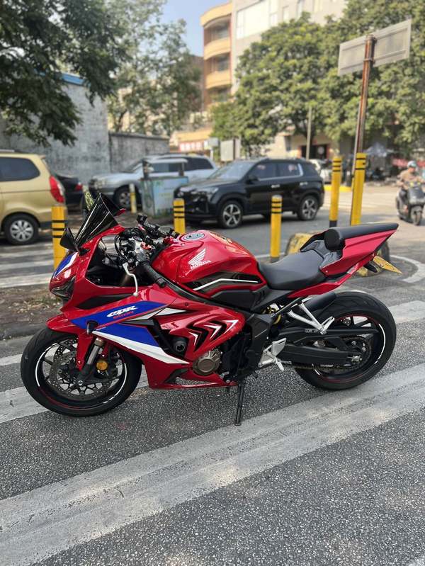 二手本田CBR650R