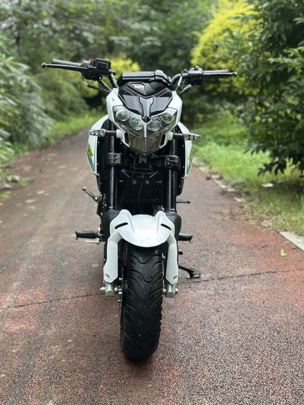 二手贝纳利小暴龙TNT125