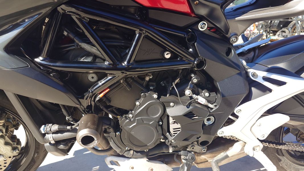 二手奥古斯塔Brutale 800