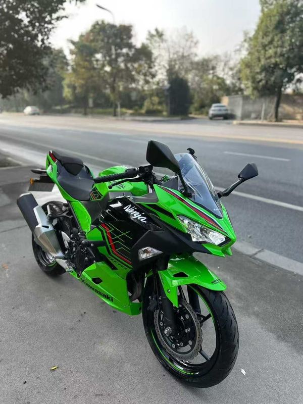 二手川崎Ninja 400