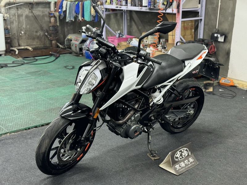 二手KTMR2R390 Duke