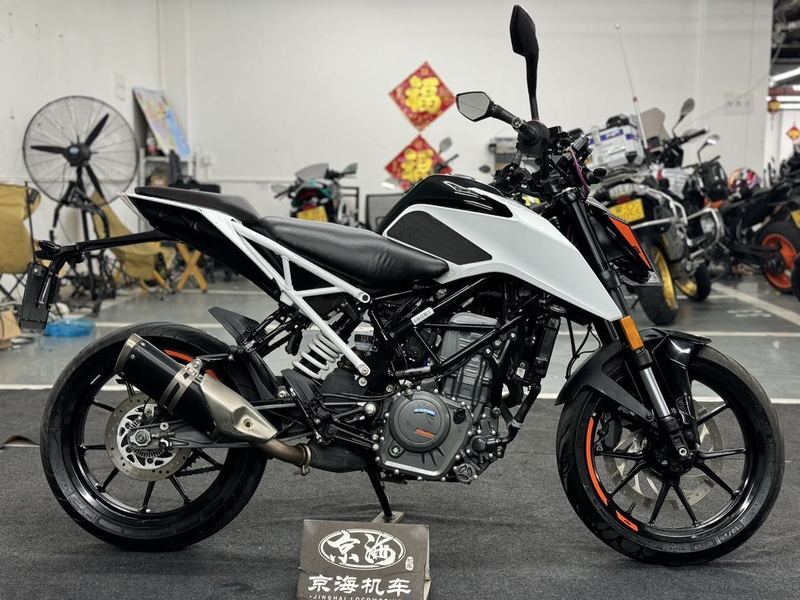二手KTMR2R390 Duke