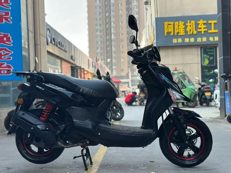 二手三阳小钢侠 CROX