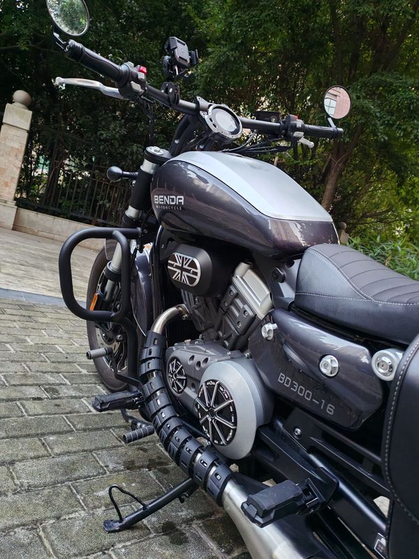 二手奔达Rock300 灰石