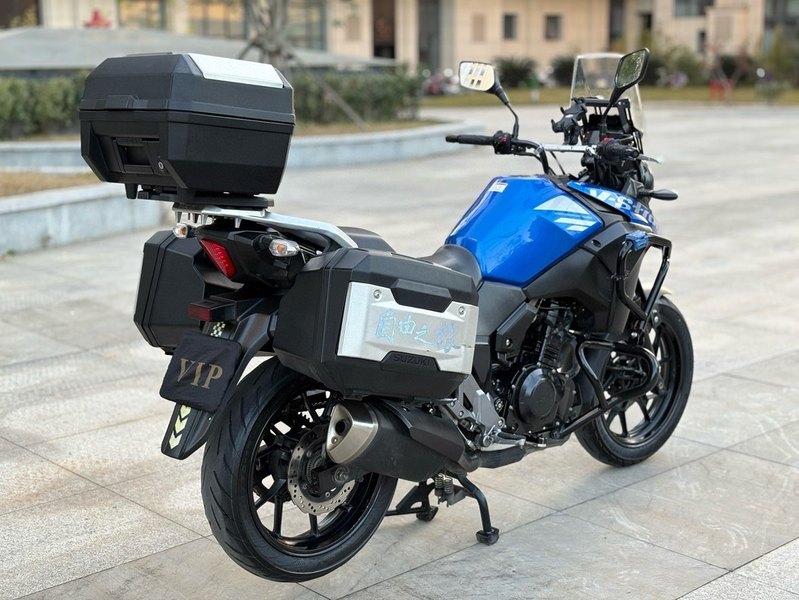 二手豪爵铃木DL250