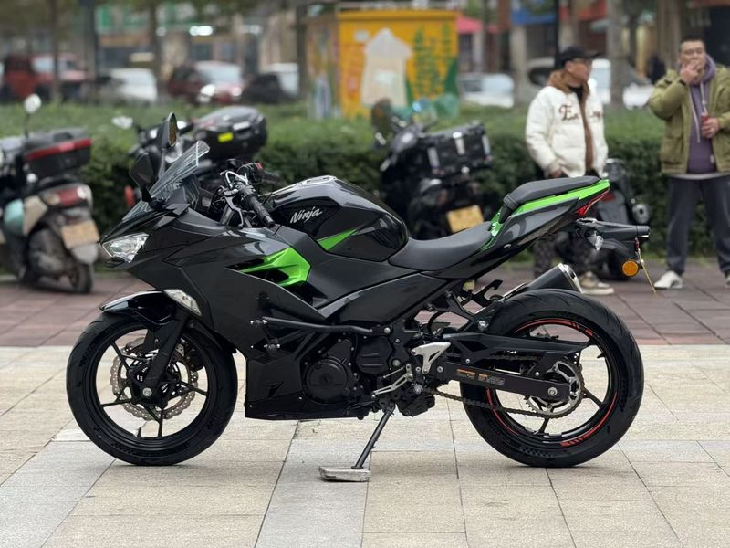二手川崎Ninja 400