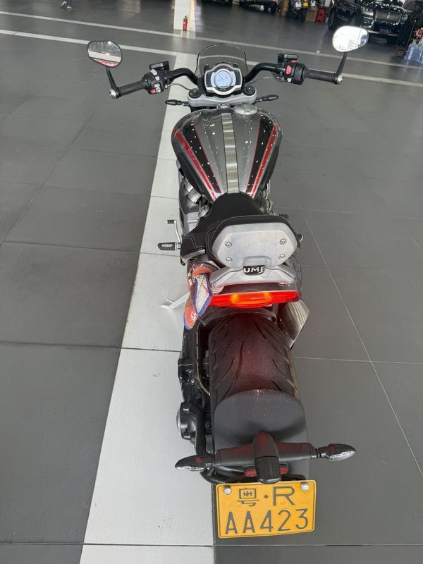 二手凯旋Rocket 3