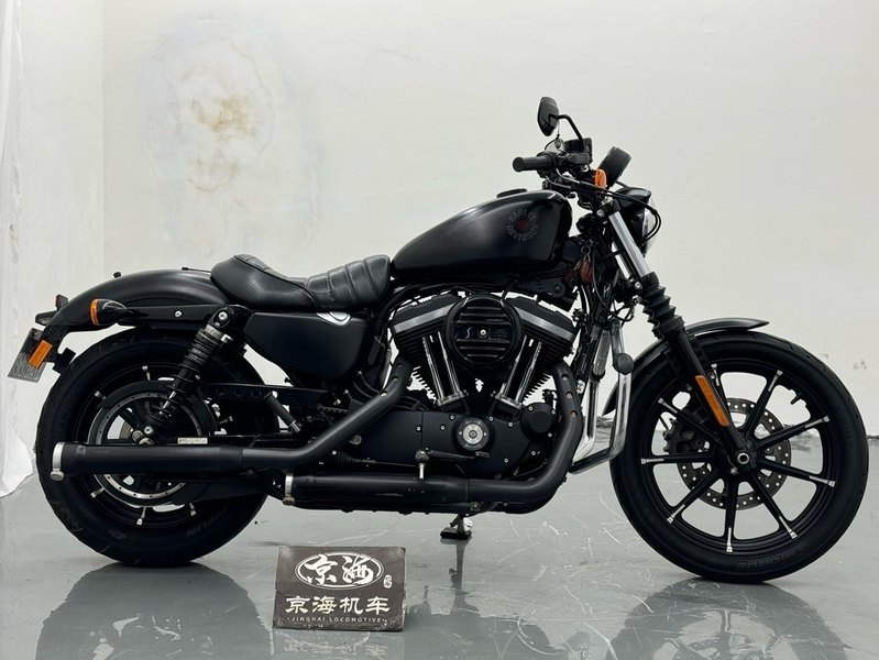 二手哈雷戴维森Iron883 硬汉