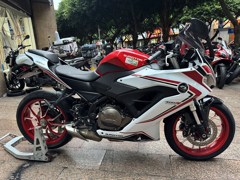 二手QJMOTOR赛400