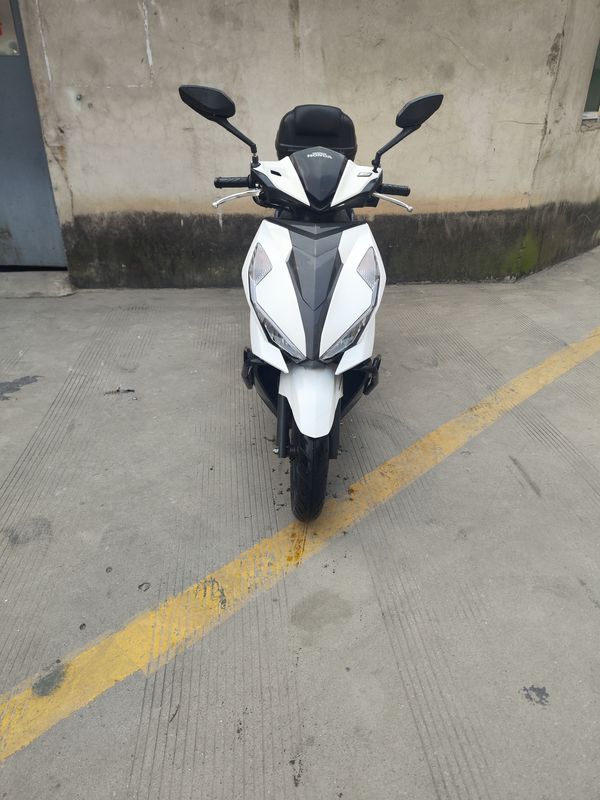 二手五羊本田NX125