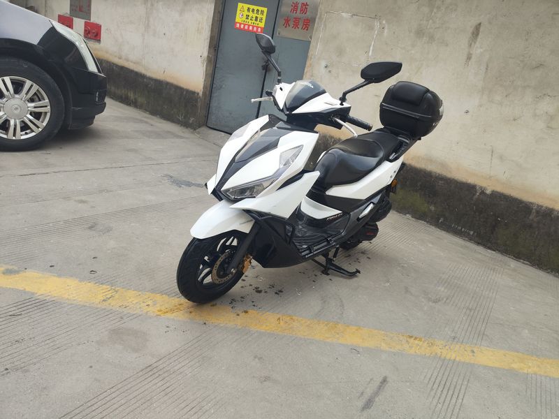 二手五羊本田NX125