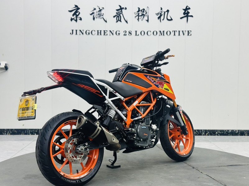 二手KTMR2R390 Duke