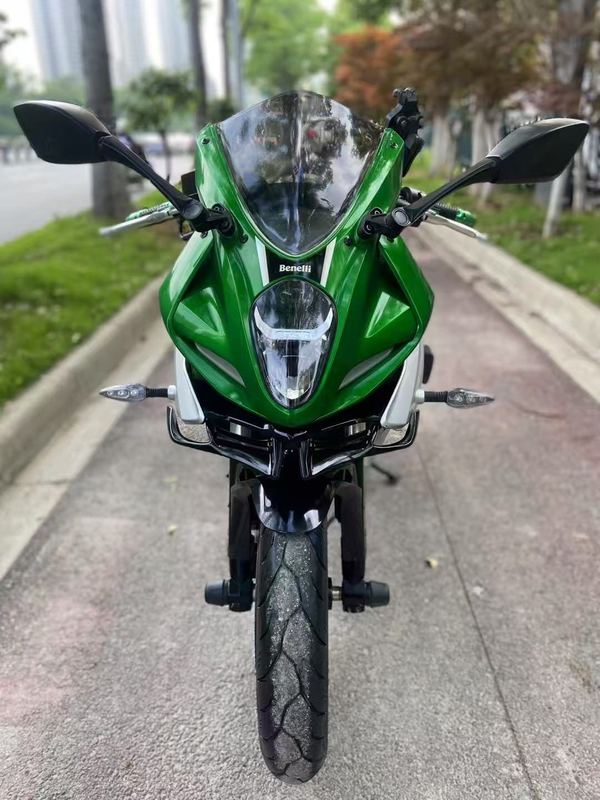 二手贝纳利龙卷风 Tornado 252R