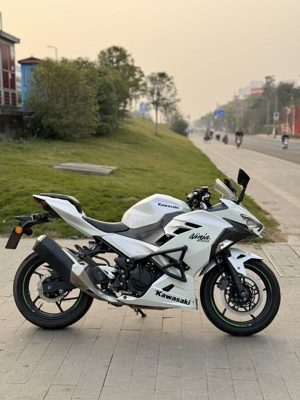 二手川崎Ninja 400