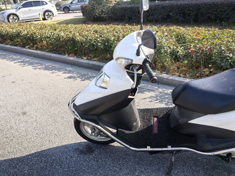 二手五羊本田SCR 喜鲨125